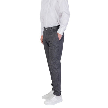 Trousers by Antony Morato for men in stretch poly & wool gray features a tailored silhouette with a tailored skinny, defined by its long and a sophisticated .