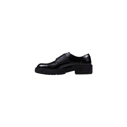This Platform Pumps Heels by Liu Jo for women in leather black & gold presents a effortlessly chic silhouette from the Women's Leather Platform Pumps Heels collection, featuring a effortlessly chic platform and effortlessly chic .
