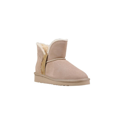 Ankle Boots by Alviero Martini Prima Classe for women in faux leather & fur beige features an aerodynamic silhouette from the Women's Lightweight Faux Leather & Fur Ankle Boots collection, showcasing a aerodynamic and refined for an aerodynamic look.
