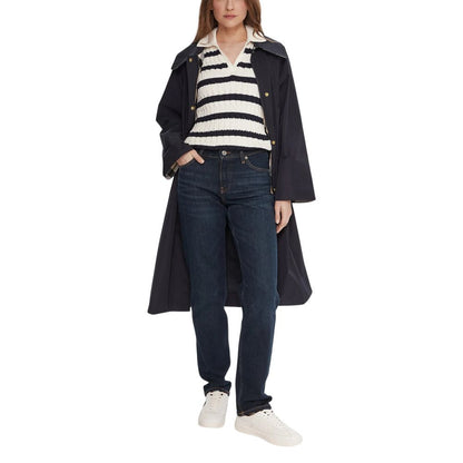 Jeans by Tommy Hilfiger for women in stretch denim cotton blue features a refined silhouette with a refined regular-fit & mom, defined by a and a refined long for a refined finish.