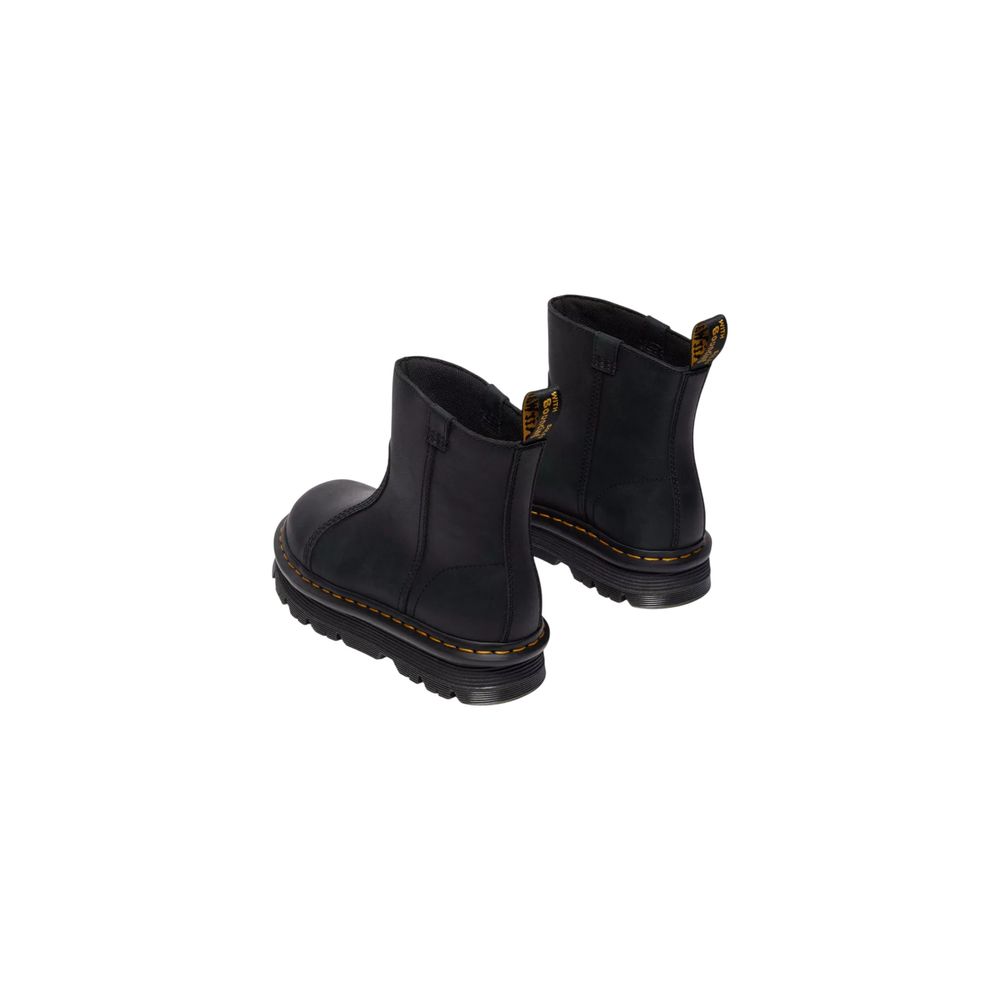 Ankle Boots by Dr. Martens for women in leather black features an performance-driven Women's Leather Ankle Boots silhouette, defined by a sophisticated and a performance-driven .