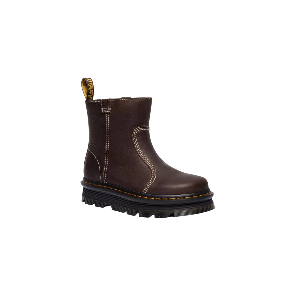 Ankle Boots by Dr. Martens for women in leather brown features an performance-driven Women's Leather Ankle Boots silhouette, defined by a sophisticated and a performance-driven .