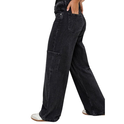 Jeans by Only for women in stretch denim cotton black presents a tailored silhouette, showcasing a tailored relaxed-fit & wide and long cut with a refined for a truly tailored aesthetic.