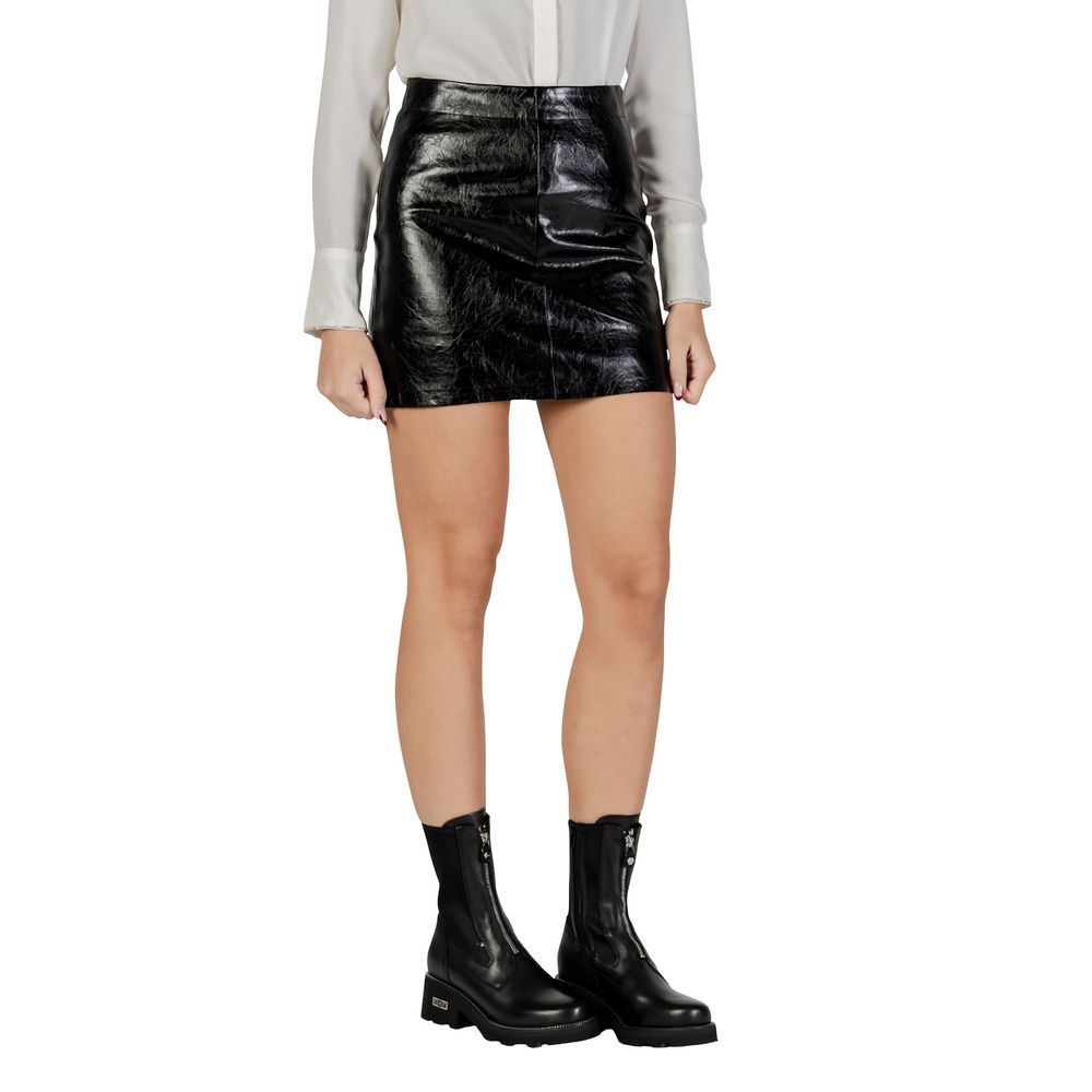Jacqueline De Yong Women's Short Mini High-Rise Polyester Leather Skirt - Black
