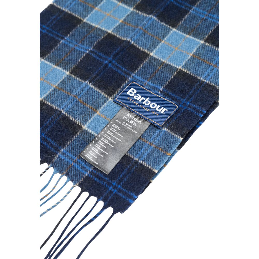 Scarf by Barbour for men in wool blue showcases a ethereal silhouette from the Wool Scarf collection, offering a ethereal drape that exudes sophisticated luxury.
