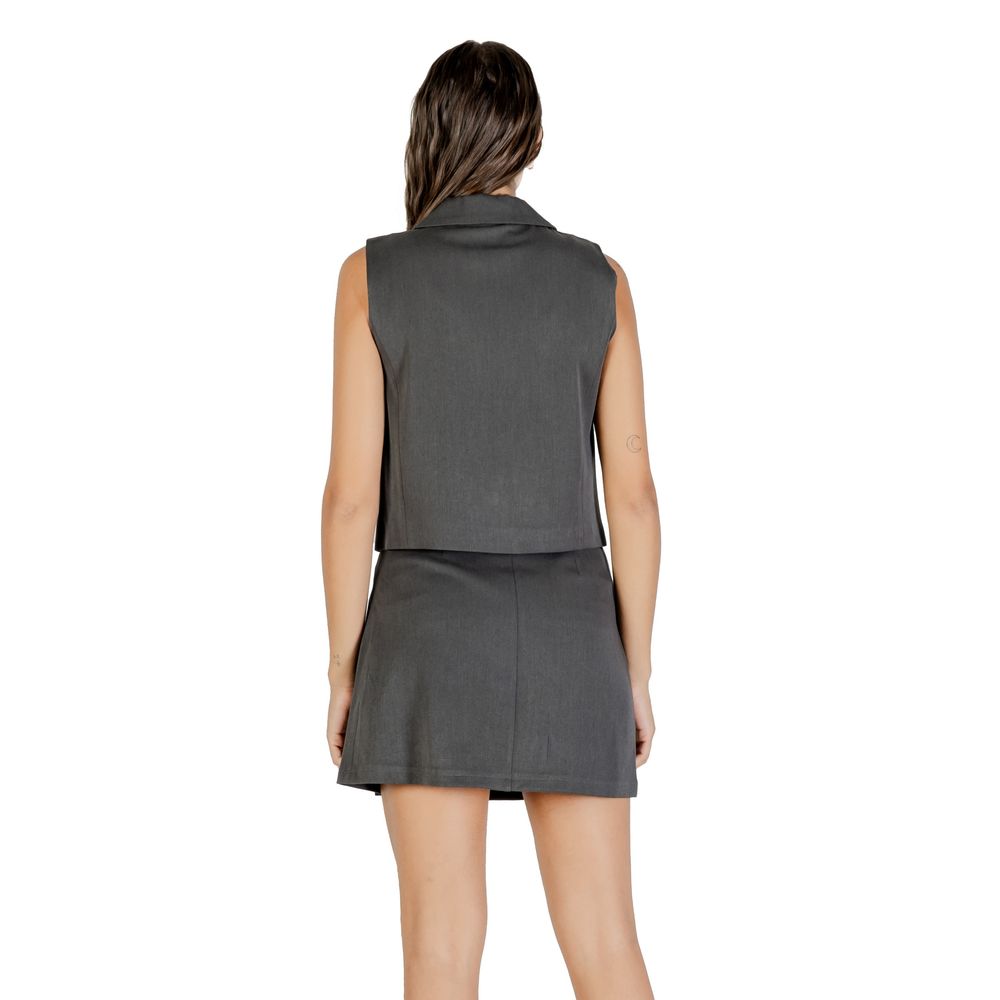 Vest by Only for women in stretch polyester & viscose gray features a chic silhouette, expertly detailed with a refined and premium for a truly chic look.