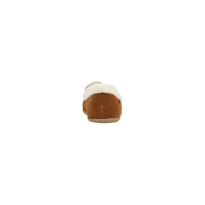 Moccasin Slippers by Ralph Lauren for women in suede leather & faux fur brown features an effortlessly elegant silhouette, showcasing the Women's Suede Leather & Faux Fur Moccasin Slippers design with an effortlessly elegant and a for a effortlessly elegant look.