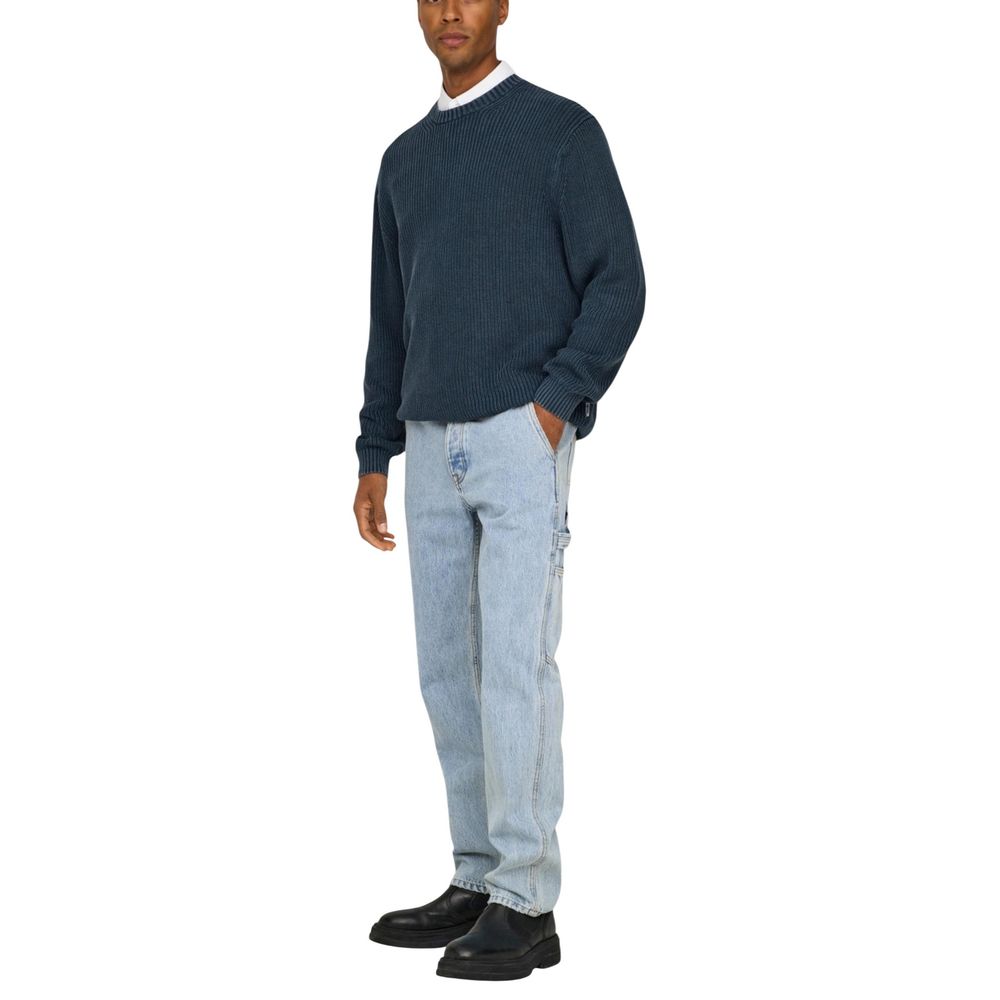 Jeans by Only & Sons for men in denim cotton blue & natural features an sartorial straight-leg, relaxed-fit & regular-fit and long with a cut for a sartorial finish.