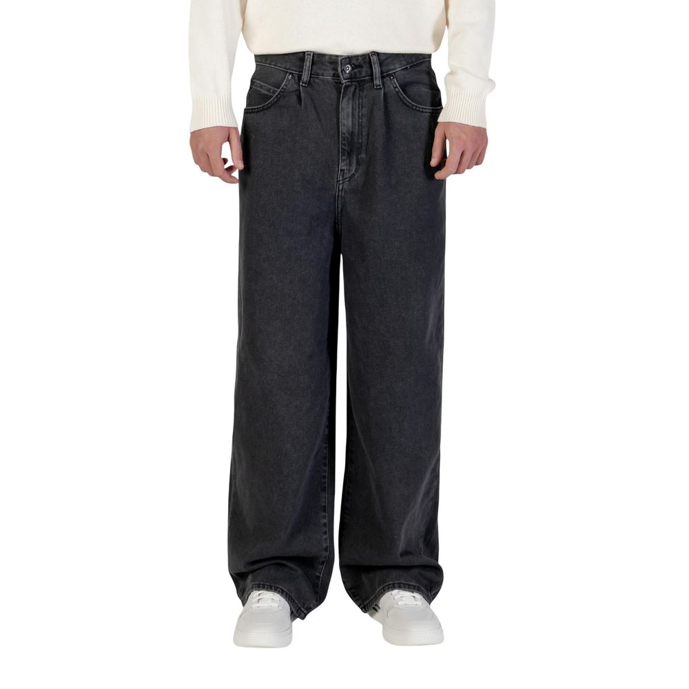 Jeans by Only & Sons for men in beaver hair & denim cotton black & natural features an sophisticated and relaxed-fit & regular-fit with a precise long, creating a sophisticated and sophisticated silhouette.