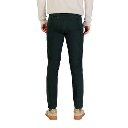 Trousers by Borghese for men in stretch cotton green presents a smart silhouette, meticulously detailed with a smart skinny & regular-fit, a smart long, and a smart .