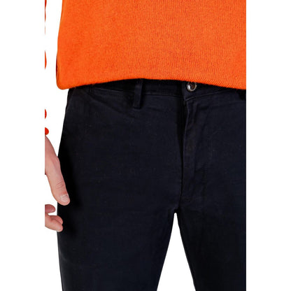 Trousers by Borghese for men in stretch cotton blue features an on trend silhouette, showcasing a sophisticated skinny & regular-fit with a long and for an on trend finish.