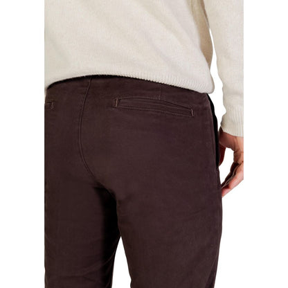 Trousers by Borghese for men in stretch cotton brown features a sculptural silhouette, showcasing a sculptural skinny & regular-fit and long with a sophisticated for a sculptural finish.