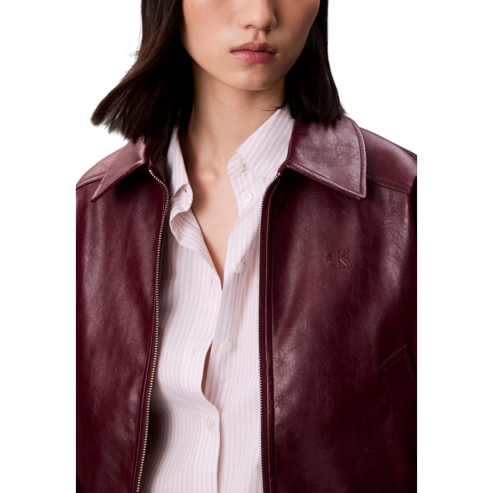 Jacket by Calvin Klein Jeans for women in polyester polyurethane leather bordeaux features an utilitarian silhouette with a refined , showcasing sophisticated for an utilitarian aesthetic.