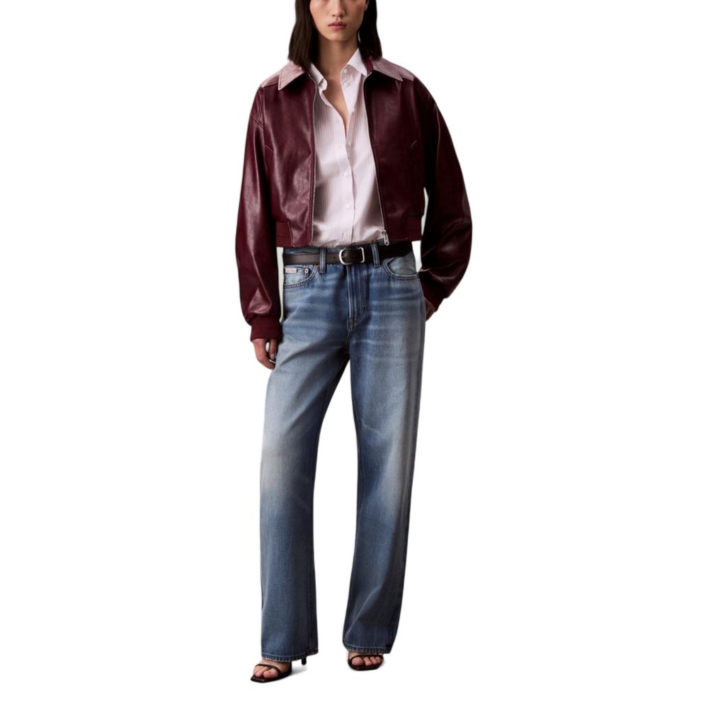 Jacket by Calvin Klein Jeans for women in polyester polyurethane leather bordeaux presents a impeccable silhouette, showcasing distinct and a impeccable for a sophisticated finish.
