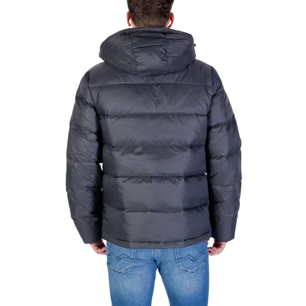 Hooded Overcoat by Calvin Klein Jeans for men in nylon gray features a contemporary silhouette showcasing a contemporary hooded neckline and refined lightweight, hooded & insulated for a sophisticated finish.