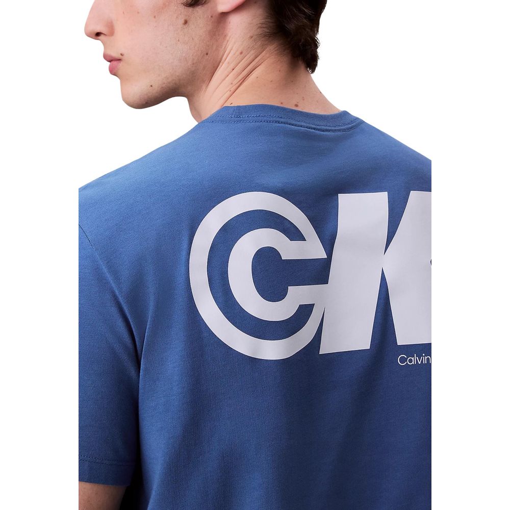 T-Shirt by Calvin Klein Jeans for men in cotton blue features a plush silhouette, showcasing a sophisticated and for a truly plush finish.