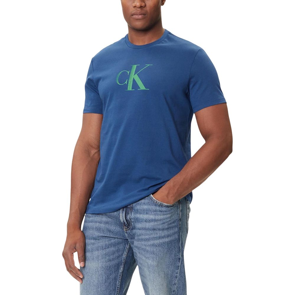 T-Shirt by Calvin Klein Jeans for men in cotton blue showcases a unassuming silhouette, artfully detailed with a refined crew neckline and unassuming for a sophisticated, contemporary look.