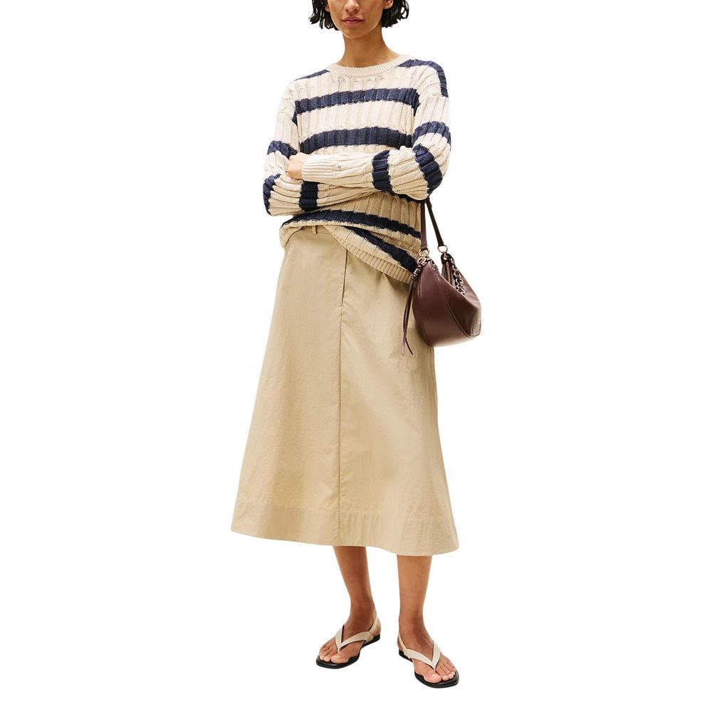 Sweatshirt by Tommy Hilfiger for women in linen & polyamide beige, natural & striped features an magnificent silhouette, showcasing a sophisticated and detail for a truly magnificent finish.