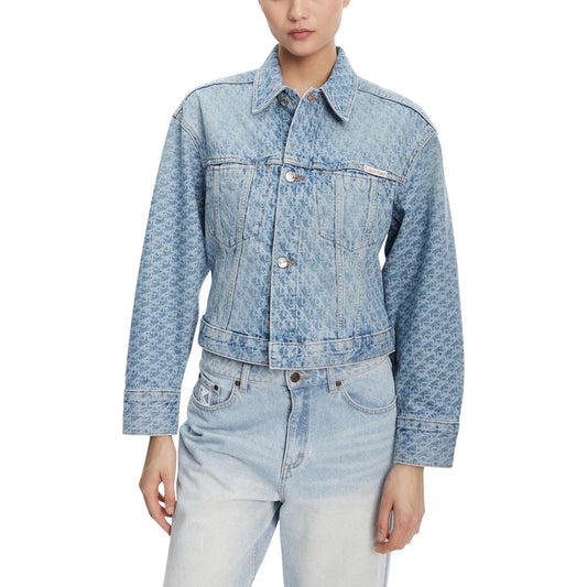 Jacket by Calvin Klein Jeans for women in denim cotton light-blue showcases a contemporary silhouette, detailed with a contemporary shirt-collar neckline and premium pockets for a sophisticated finish.