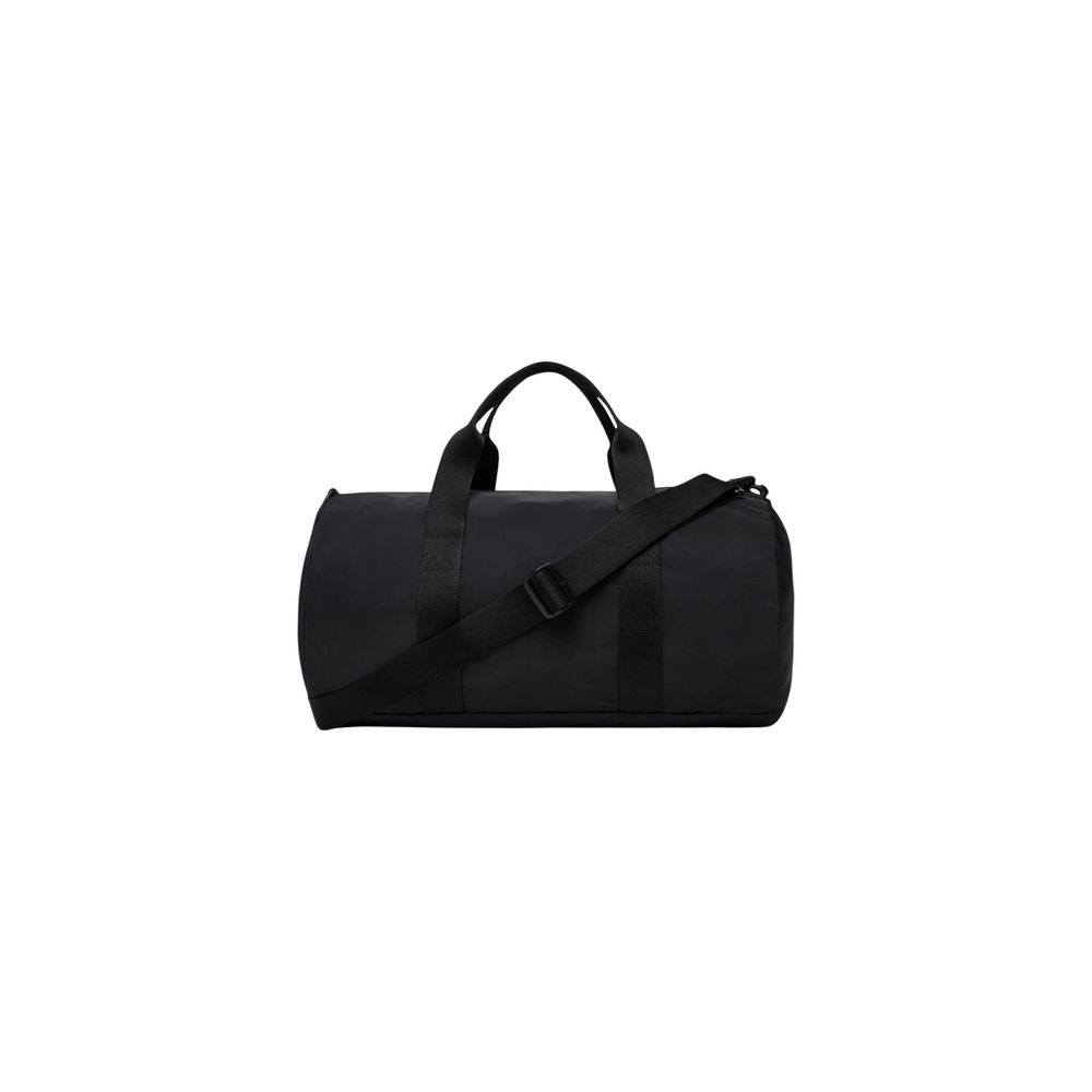 Travel Gym Duffel Bag by Calvin Klein for men in polyester black features an refined Polyester Travel Gym Duffel Bag design with a secure zipper, refined , and versatile crossbody-strap, shoulder-strap, adjustable-strap & handle for a refined finish.