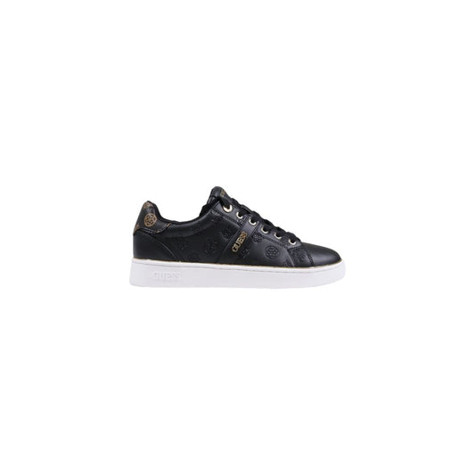 Sneakers by Guess for women in polyethylene & polyurethane black features a sumptuous design, perfectly showcasing the sumptuous low-top casual style of this Women's Low-Top Casual Polyethylene & Polyurethane Sneakers.