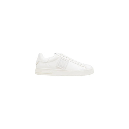 Sneakers by Armani Exchange for men in polyester white presents a sumptuous silhouette, artfully capturing the essence of the Men's Lightweight Low-Top Casual Polyester Sneakers with its sumptuous low-top casual style design.