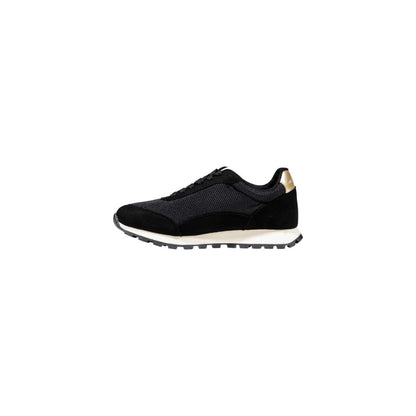 Sneakers by Armani Exchange for women in polyester & rubber features an sumptuous design from the Women's Lightweight Athletic Casual Polyester & Rubber Sneakers collection, highlighting a sumptuous athletic casual style for a premium, high-fashion look.