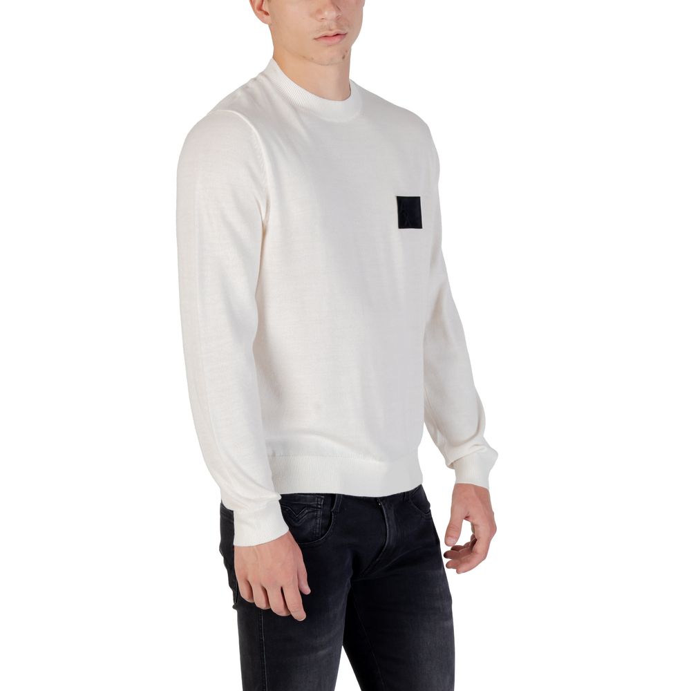 Sweatshirt by Armani Exchange for men in marabou wool white features an provocated silhouette, detailed with a provocated and a refined crew neckline for a sophisticated aesthetic.