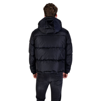 Hooded Overcoat by Armani Exchange for men in polyamide blue features a cosy chic silhouette, artfully detailed with a sophisticated hooded neckline and premium thermal, lightweight, pockets, hooded & insulated for a cosy chic finish.