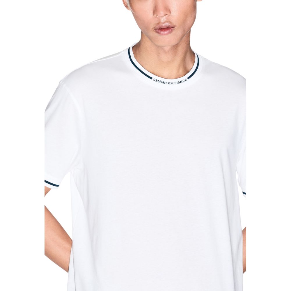 T-Shirt by Armani Exchange for men in cotton white showcases a chic silhouette, artfully detailed with a chic crew neckline and for a chic finish.