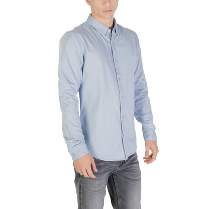Shirt by Only & Sons for men in cotton blue showcases a sublime silhouette, artfully detailed with a sublime and for a sophisticated, sublime finish.