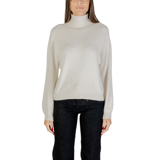 Sweatshirt by Liu Jo for women in polyamide polester viscose white presents a smart casual silhouette, featuring a smart casual high-neck neckline and long-sleeve for a sophisticated look.