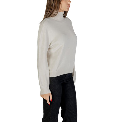 Sweatshirt by Liu Jo for women in polyamide polester viscose white features an enviable silhouette, showcasing a premium and refined high-neck neckline for a truly enviable finish.