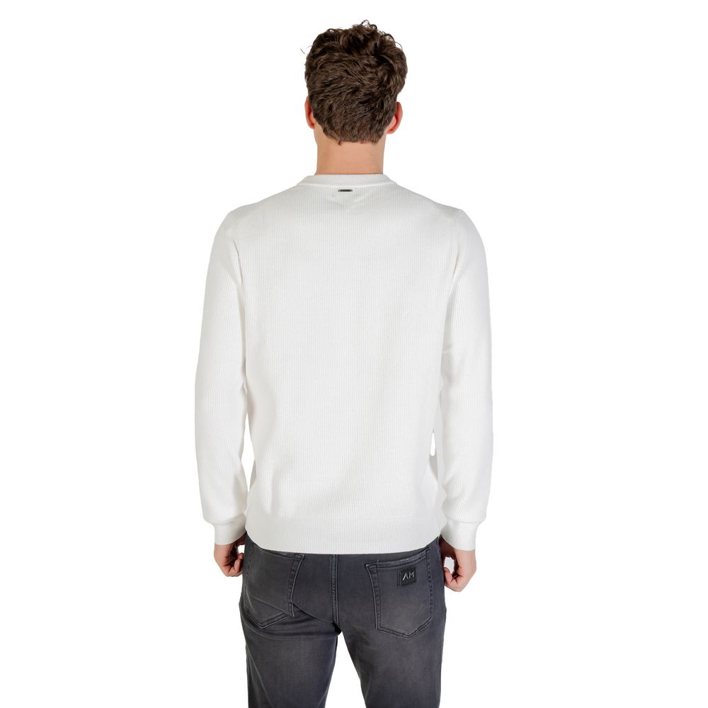 Sweatshirt by Antony Morato for men in polyamide & polyester beige features an enviable silhouette, showcasing a premium and refined crew neckline for a truly enviable finish.