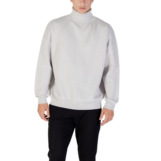 Sweatshirt by Antony Morato for men in polyamide polester viscose gray presents a smart casual silhouette, featuring a smart casual high-neck neckline and for a sophisticated look.