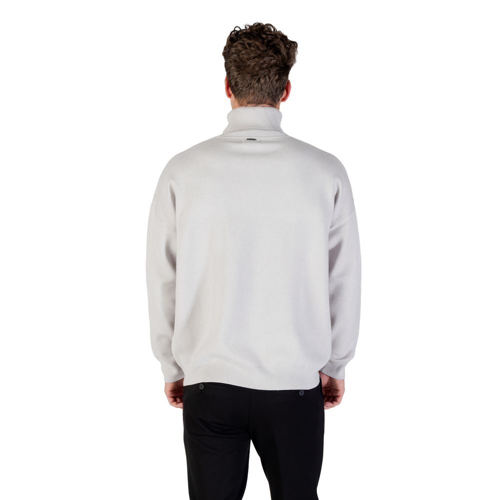 Sweatshirt by Antony Morato for men in polyamide polester viscose gray features an enviable silhouette, showcasing a premium and refined high-neck neckline for a truly enviable finish.