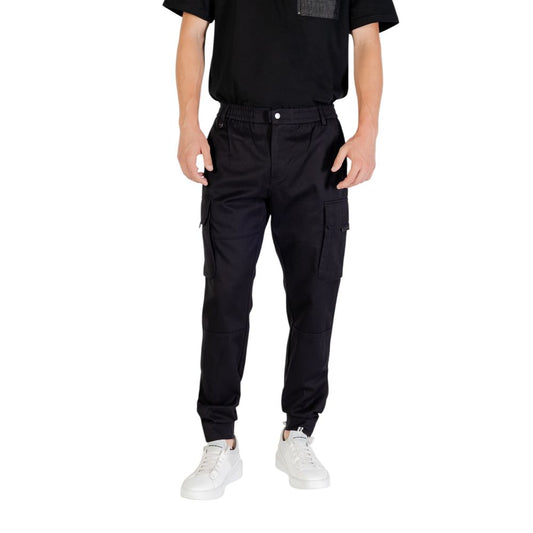 Trousers by Antony Morato for men in viscose cotton black features an sartorial silhouette, showcasing a precise regular-fit and long with a sartorial for a refined look.