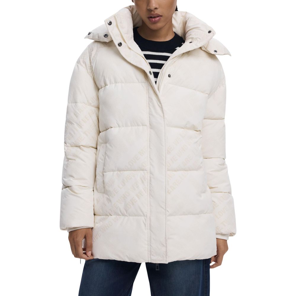 Hooded Overcoat by Desigual for women in polyester cream features an voluminous silhouette, showcasing distinct pockets & hooded and a voluminous hooded neckline for a truly voluminous aesthetic.