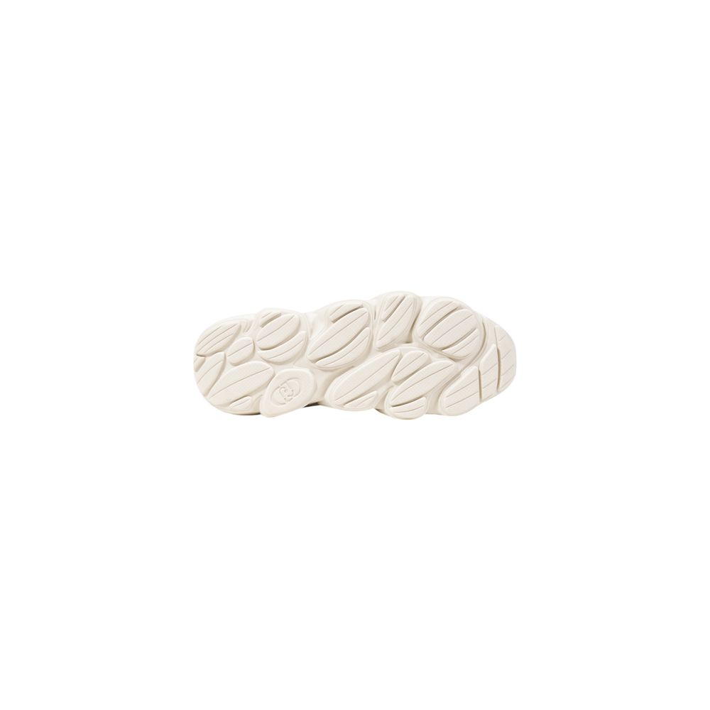 Sneakers by Liu Jo for women in faux leather white presents a sumptuous silhouette from the Women's Casual Faux Leather Sneakers collection, showcasing a sumptuous casual style for an elevated aesthetic.