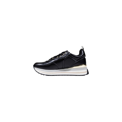 Sneakers by Liu Jo for women in leather black presents a sumptuous silhouette as Women's Casual Leather Sneakers, expertly defined by a sumptuous casual style for a sumptuous, high-fashion look.