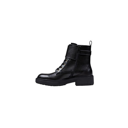 Lace-Up Combat Boots by Liu Jo for women in leather & metal black & gold features an performance-driven Women's Leather & Metal Lace-Up Combat Boots silhouette, defined by a sophisticated and a performance-driven .