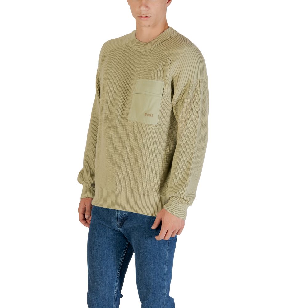Sweatshirt by Hugo Boss for men in cotton green features an magnificent silhouette, showcasing a sophisticated round crew neckline and detail for a truly magnificent finish.