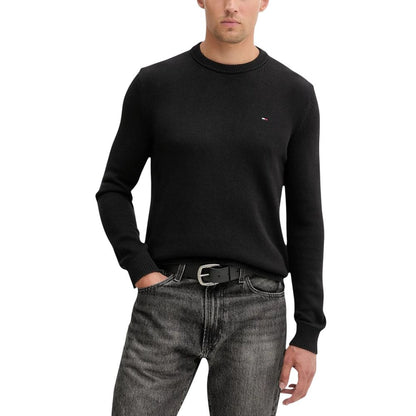 Sweatshirt by Tommy Hilfiger Jeans for men in organic cotton black & natural features a unrivaled silhouette with a refined crew neckline and unrivaled detailing for a sophisticated look.