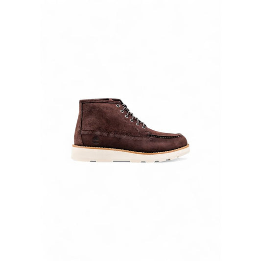 Lace-Up Ankle Winter Boots by Timberland for men in leather brown showcases a ergonomic silhouette from the Men's Lightweight Leather Lace-Up Ankle Winter Boots collection, featuring a ergonomic and a ergonomic .