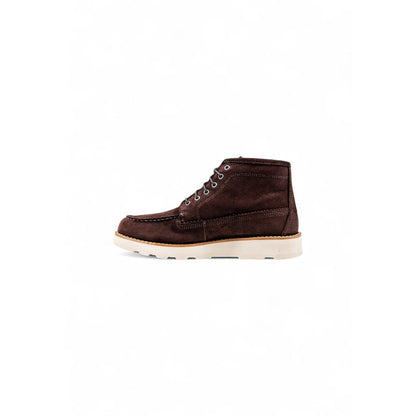 Lace-Up Ankle Winter Boots by Timberland for men in leather brown features an high-performance design from the Men's Lightweight Leather Lace-Up Ankle Winter Boots collection, highlighting a high-performance and for a refined look.