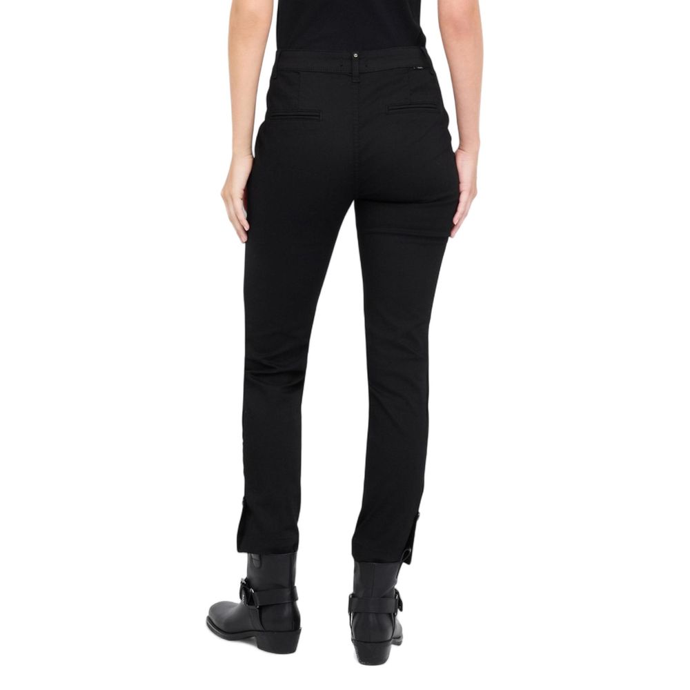 Trousers by Liu Jo for women in stretch polyester cotton black features a sculptural silhouette, showcasing a sculptural cigarette and long with a sophisticated for a sculptural finish.