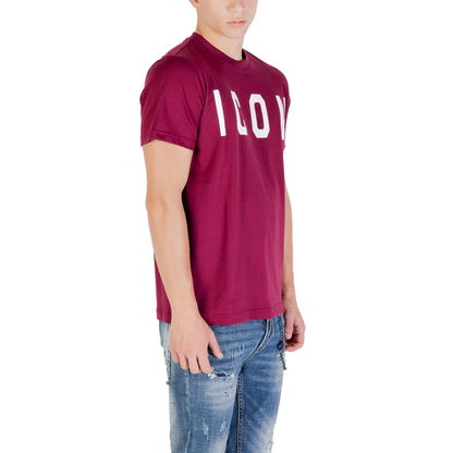 T-Shirt by Icon for men in cotton bordeaux features a plush silhouette, showcasing a sophisticated crew neckline and for a truly plush finish.
