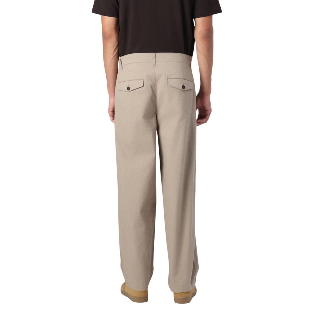 Trousers by Only & Sons for men in stretch cotton beige features a sculptural silhouette, showcasing a sculptural regular-fit and long with a sophisticated for a sculptural finish.