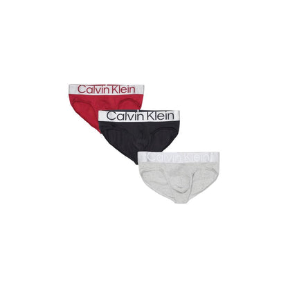 Underwear Briefs by Calvin Klein Underwear for men in stretch cotton features a subtle silhouette, showcasing the subtle design of this Men's Stretch Cotton Briefs with a subtle fit.