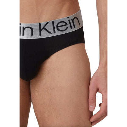 Underwear Briefs by Calvin Klein Underwear for men in stretch cotton features an ergonomic silhouette, showcasing the ergonomic design of the Men's Stretch Cotton Briefs collection for a premium look and feel.